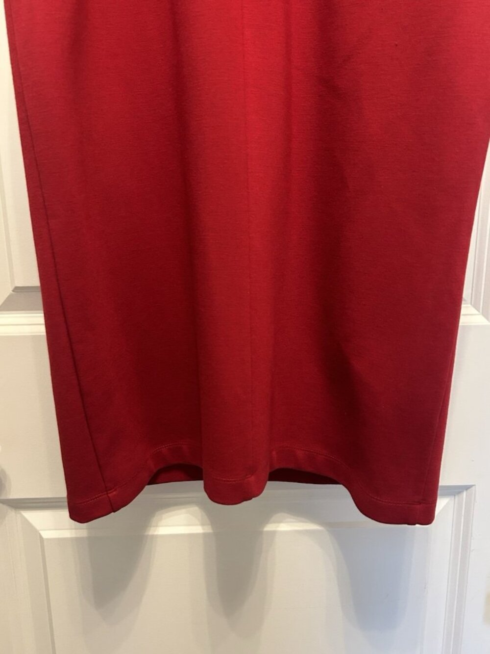 White House Black Market Aura Collection Red Sheath Dress Size 10 Graduation - Picture 10 of 13